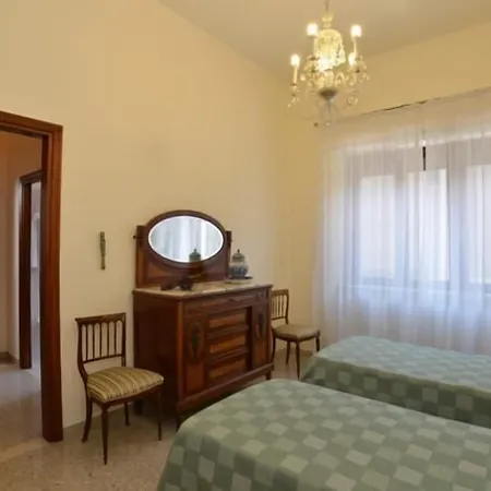 Casa Don Guanella מלון Cadrezzate