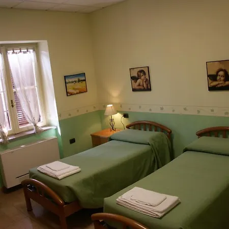 מלון Casa Don Guanella 3*